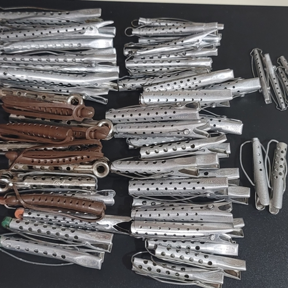 Lot‎ 59 Vintage Hair Styling Clips Metal Curlers Goody Coif Tip Top Hollywood